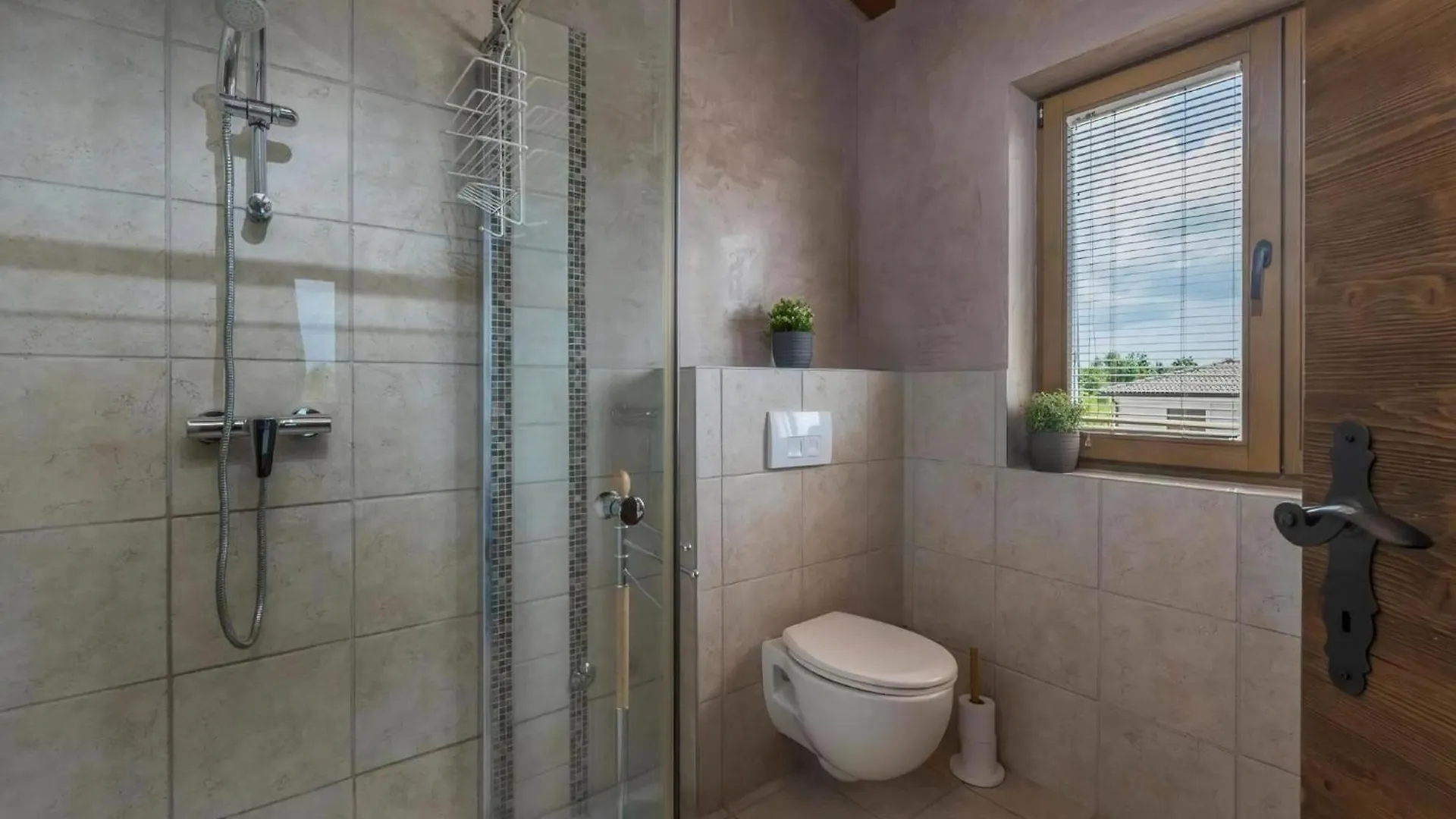Villa Dante Juršići Tatil Evi